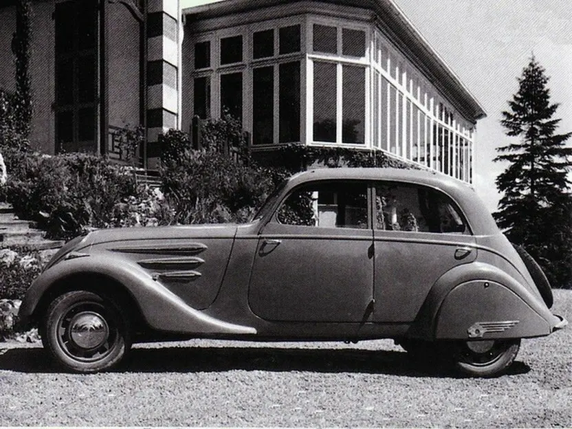 Peugeot 402 1935 – 1942 Седан — сүрөт 2