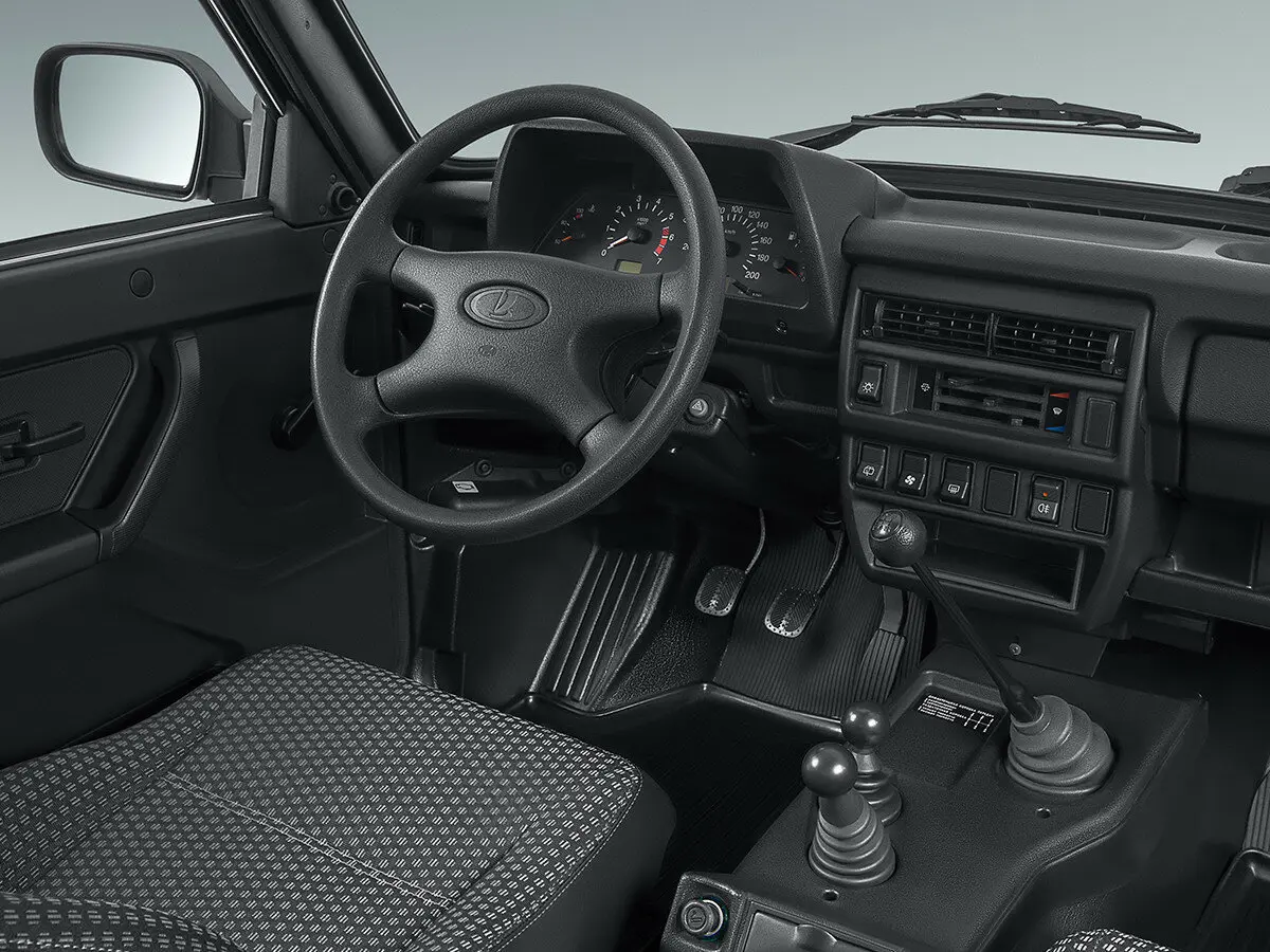 Lada (ВАЗ) 2131 (4x4) I Внедорожник 5 дв. Рысь — сүрөт 5