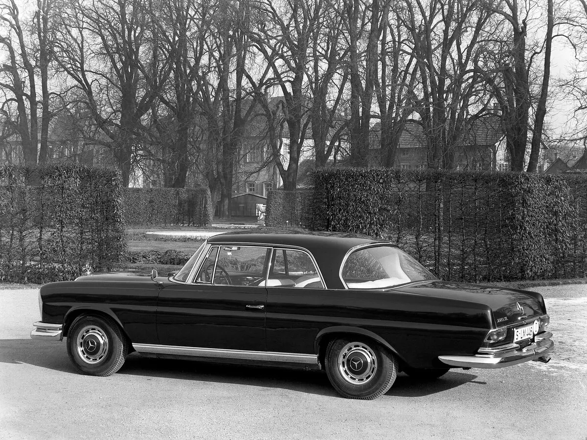 Mercedes-Benz W111 1959 – 1971 Купе — photo 3