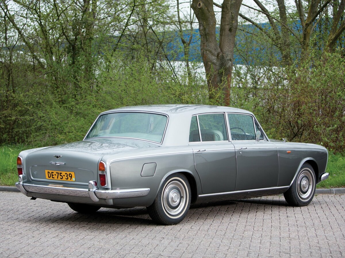 Bentley T-Series 1965 – 1980 Седан — фото 3