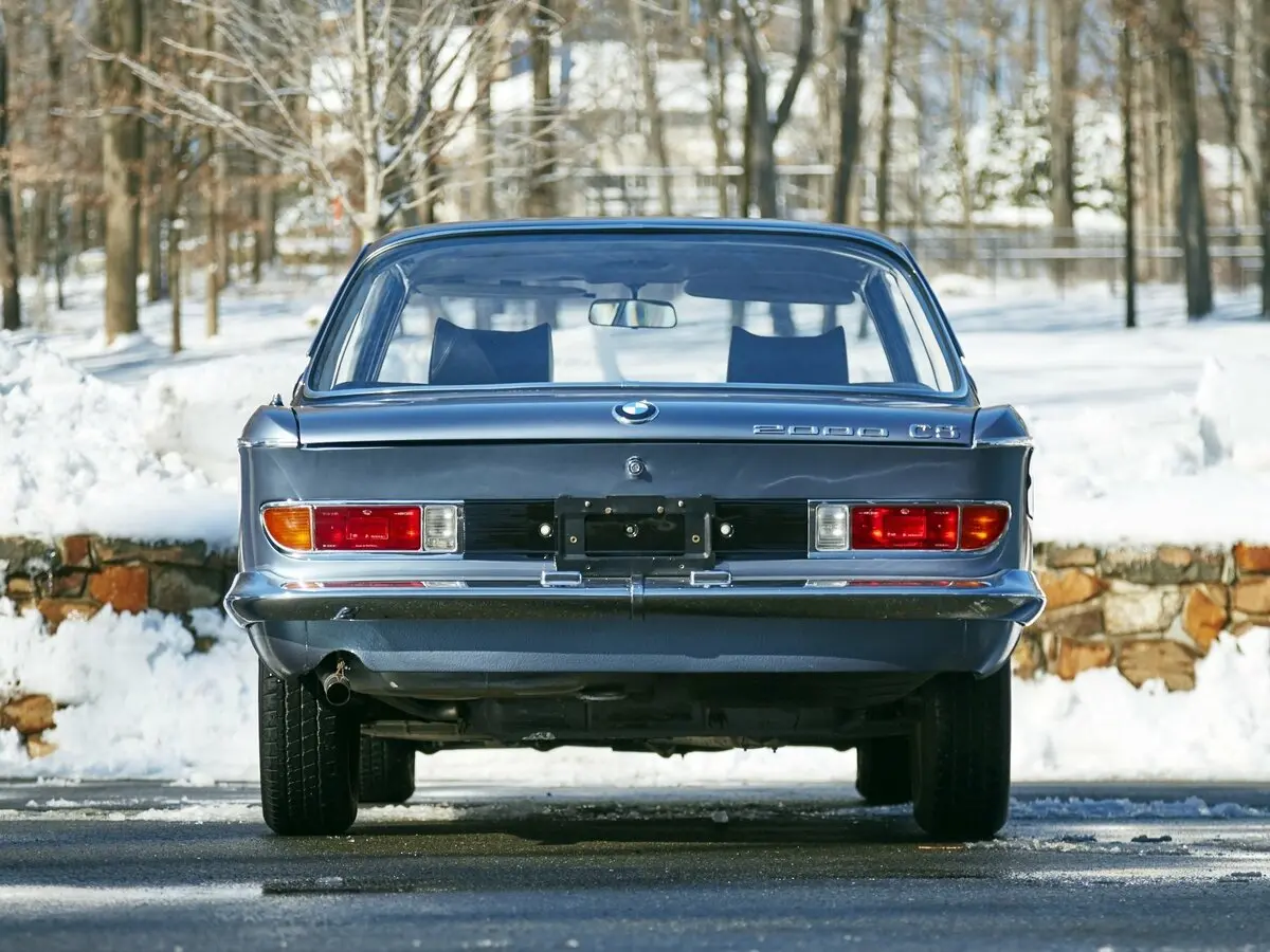 BMW New Class 2000 C/CA/CS Купе — сүрөт 4