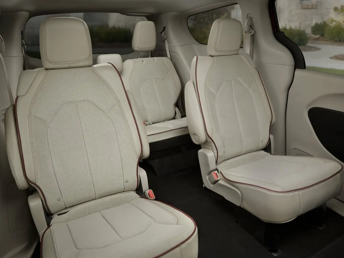Chrysler Pacifica RU Минивэн — сүрөт 10