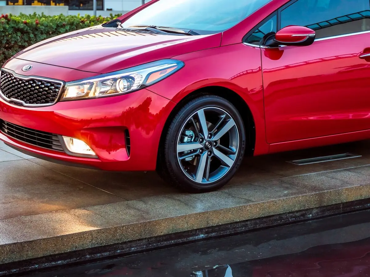 Kia Forte II Рестайлинг Седан — сүрөт 6