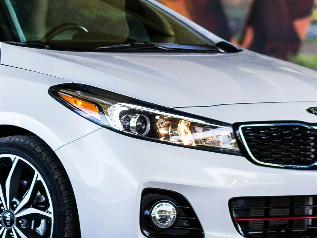 Kia Forte II Рестайлинг Хэтчбек 5 дв. — сүрөт 10