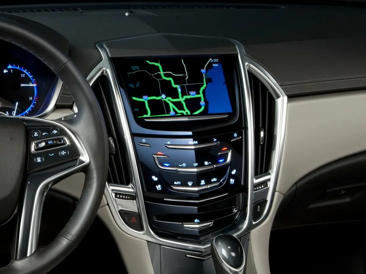 Cadillac SRX II Рестайлинг Внедорожник 5 дв. — 照片 13