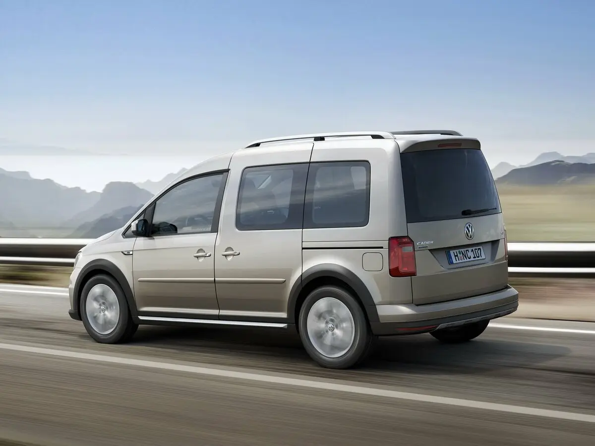 Volkswagen Caddy IV Компактвэн Alltrack — фото 5