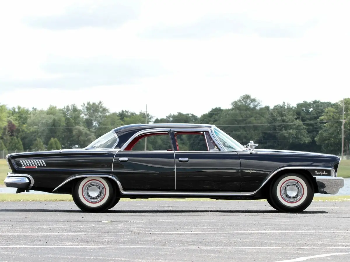 Chrysler New Yorker VI Седан — сүрөт 2