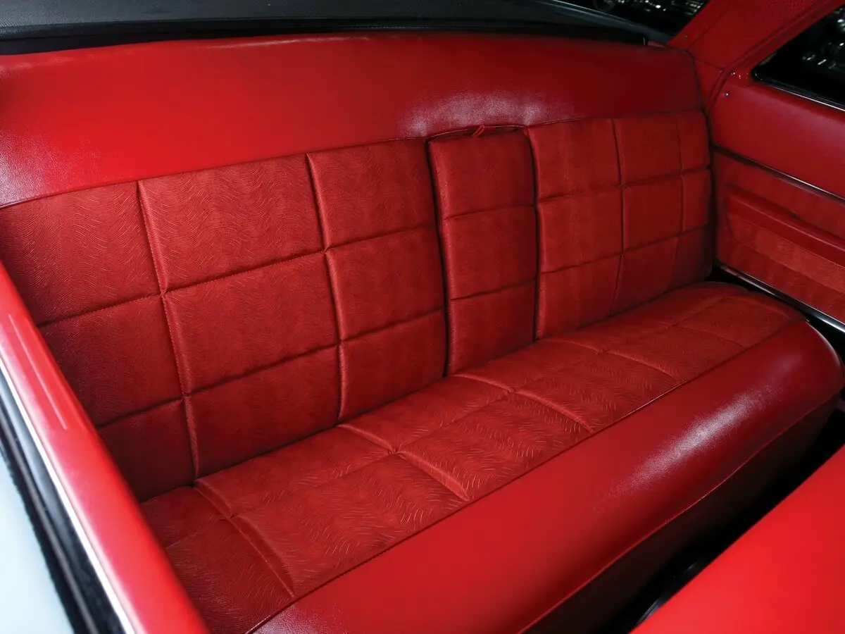 Chrysler New Yorker VI Седан — сүрөт 7