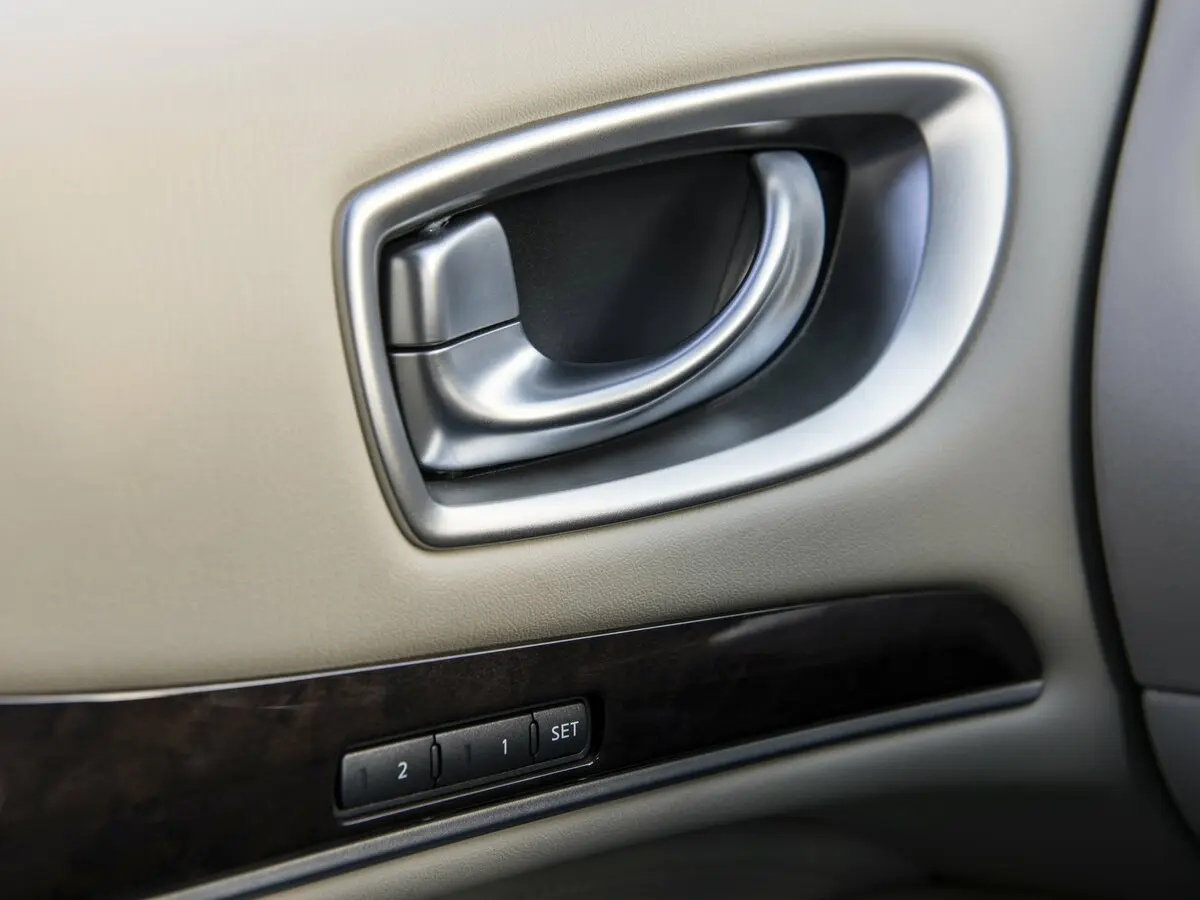 Infiniti QX60 I Рестайлинг Внедорожник 5 дв. — photo 11
