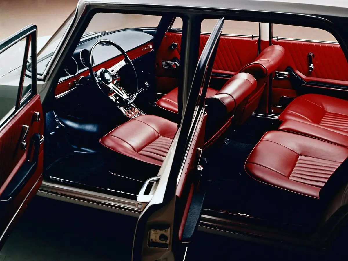 Alfa Romeo 105/115 1965 – 1977 Седан 1750/2000 Berlina — сүрөт 8