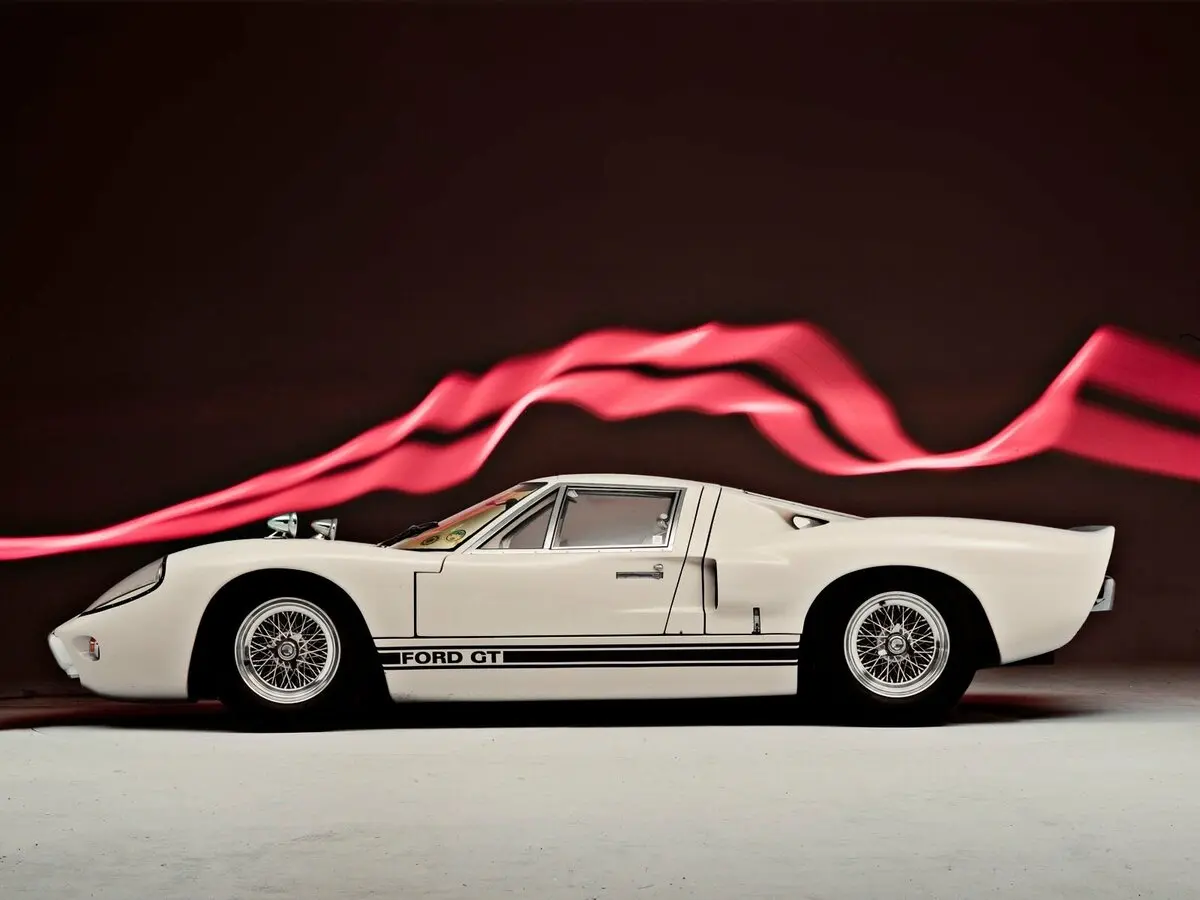 Ford GT40 1964 – 1969 Купе — 照片 2