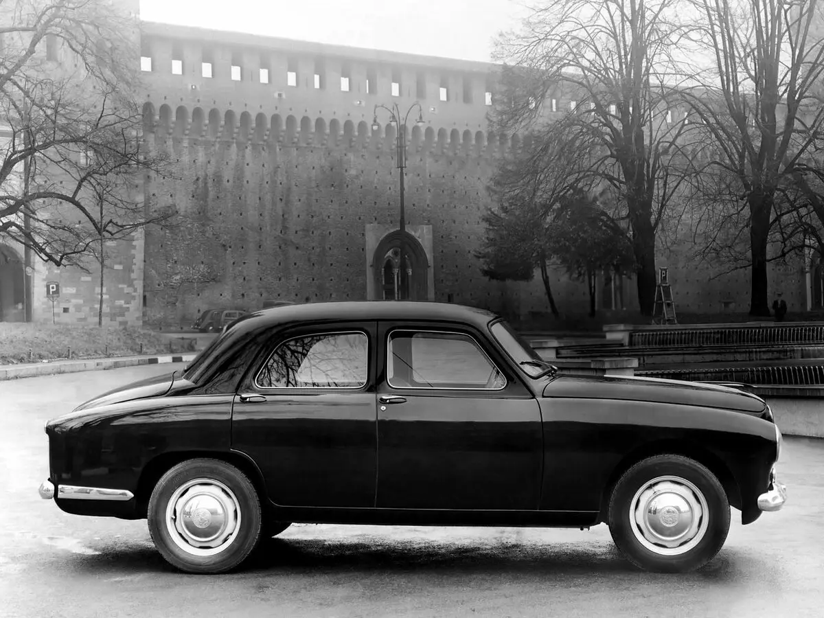 Alfa Romeo 1900 1950 – 1959 Седан Berlina — 照片 2