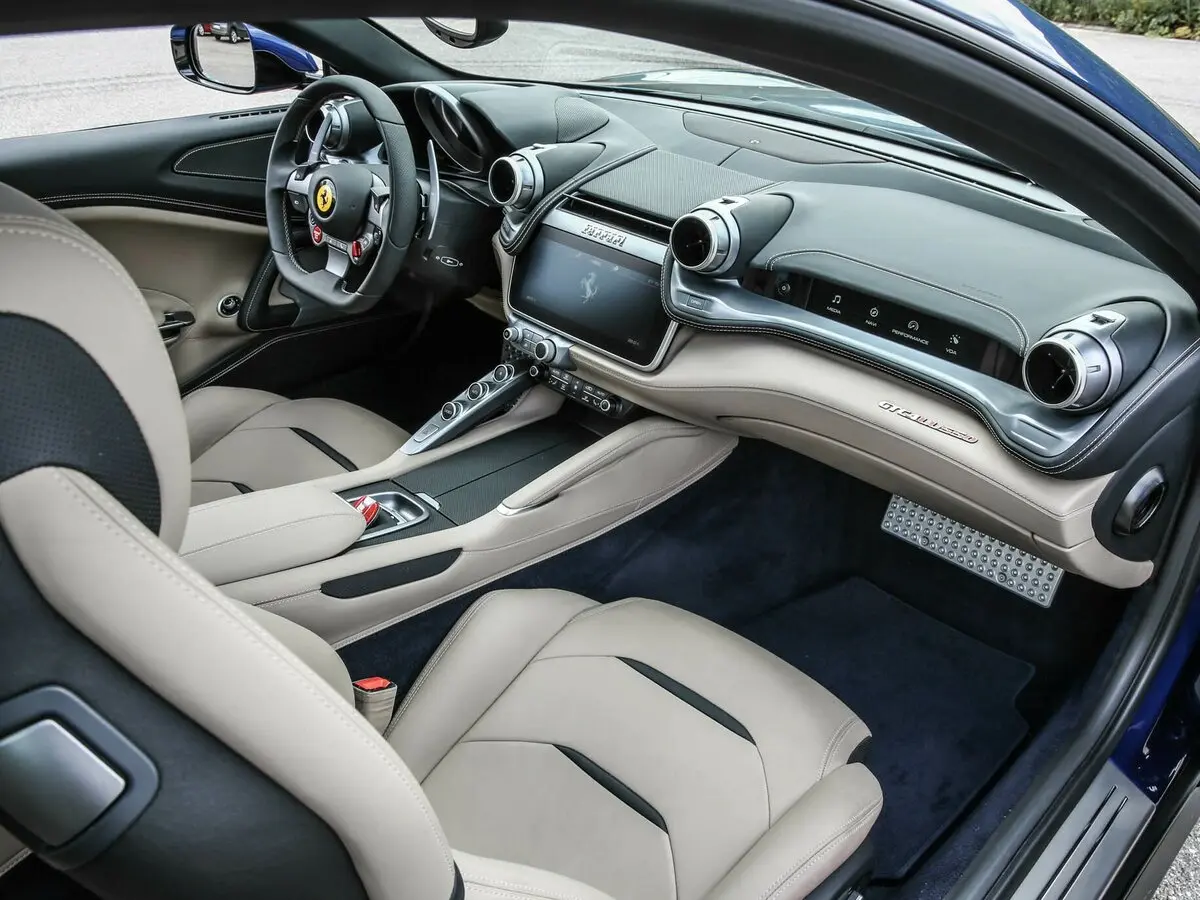 Ferrari GTC4Lusso 2016 – 2020 Хэтчбек 3 дв. — сүрөт 7