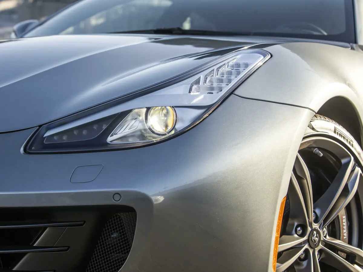 Ferrari GTC4Lusso 2016 – 2020 Хэтчбек 3 дв. — сүрөт 14