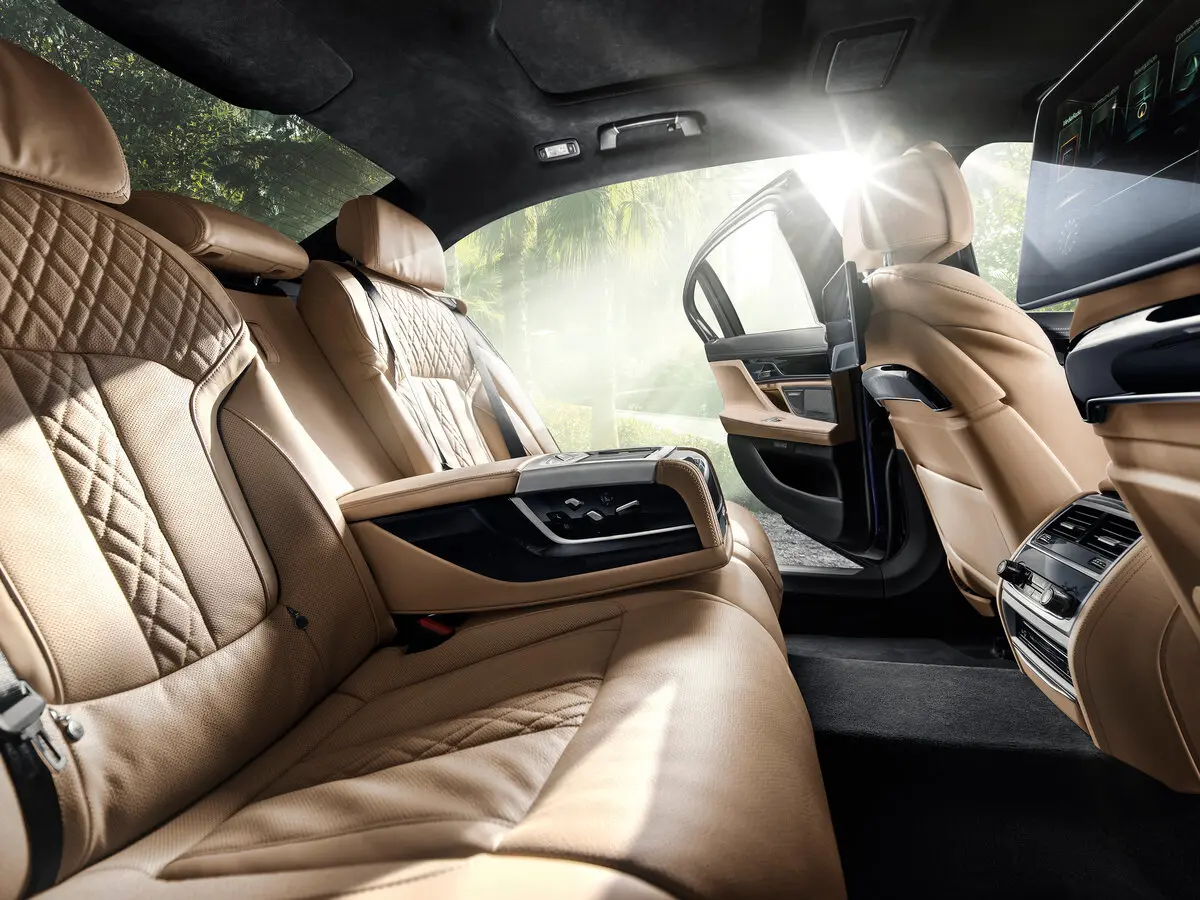 Alpina B7 G12 Седан — photo 10