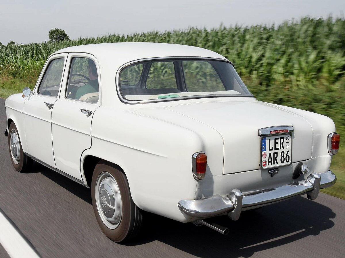 Alfa Romeo Giulietta I Седан Berlina — фото 4