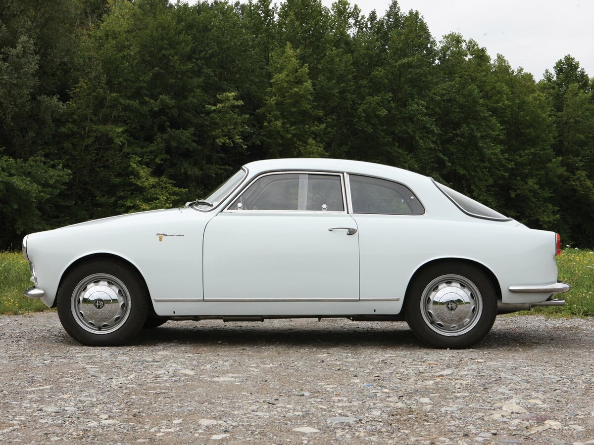 Alfa Romeo Giulietta I Купе Sprint — фото 2