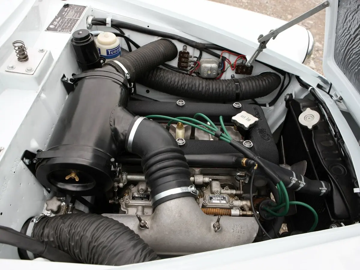 Alfa Romeo Giulietta I Купе Sprint — photo 10