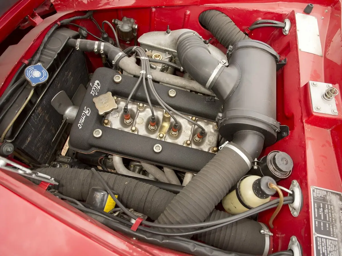Alfa Romeo Giulietta I Купе Sprint — photo 11