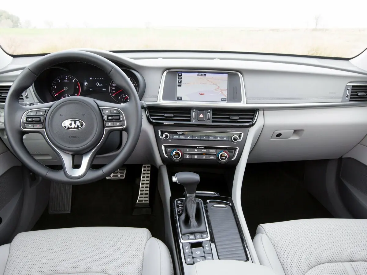 Kia Optima IV Универсал 5 дв. — фото 6