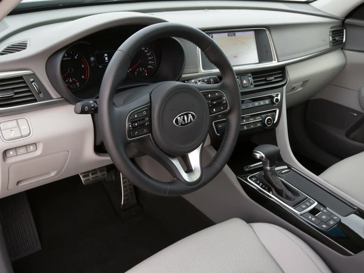 Kia Optima IV Универсал 5 дв. — фото 7