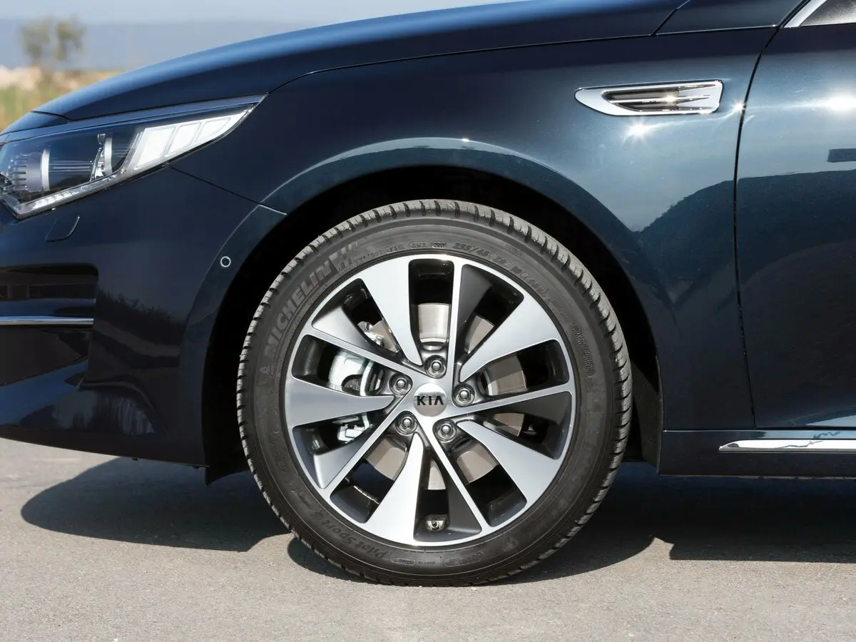 Kia Optima IV Универсал 5 дв. — фото 16