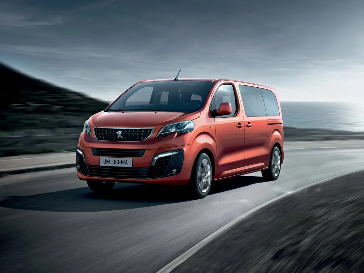 Peugeot Traveller I Минивэн