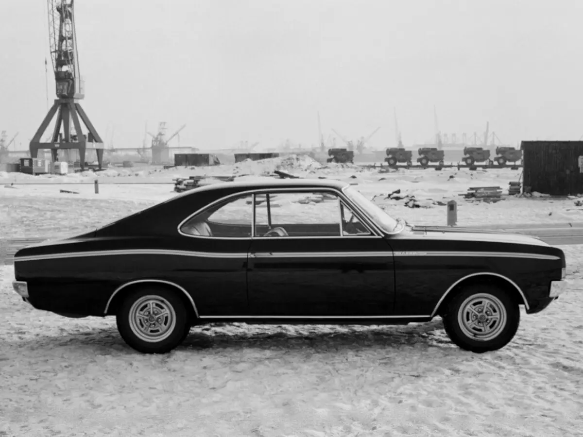 Opel Rekord C Купе — сүрөт 2