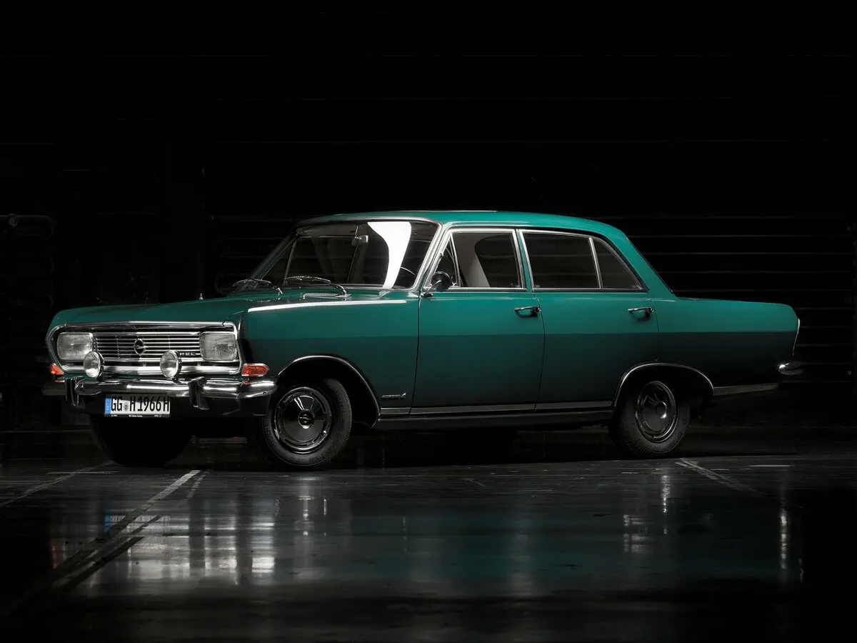 Opel Rekord B Седан