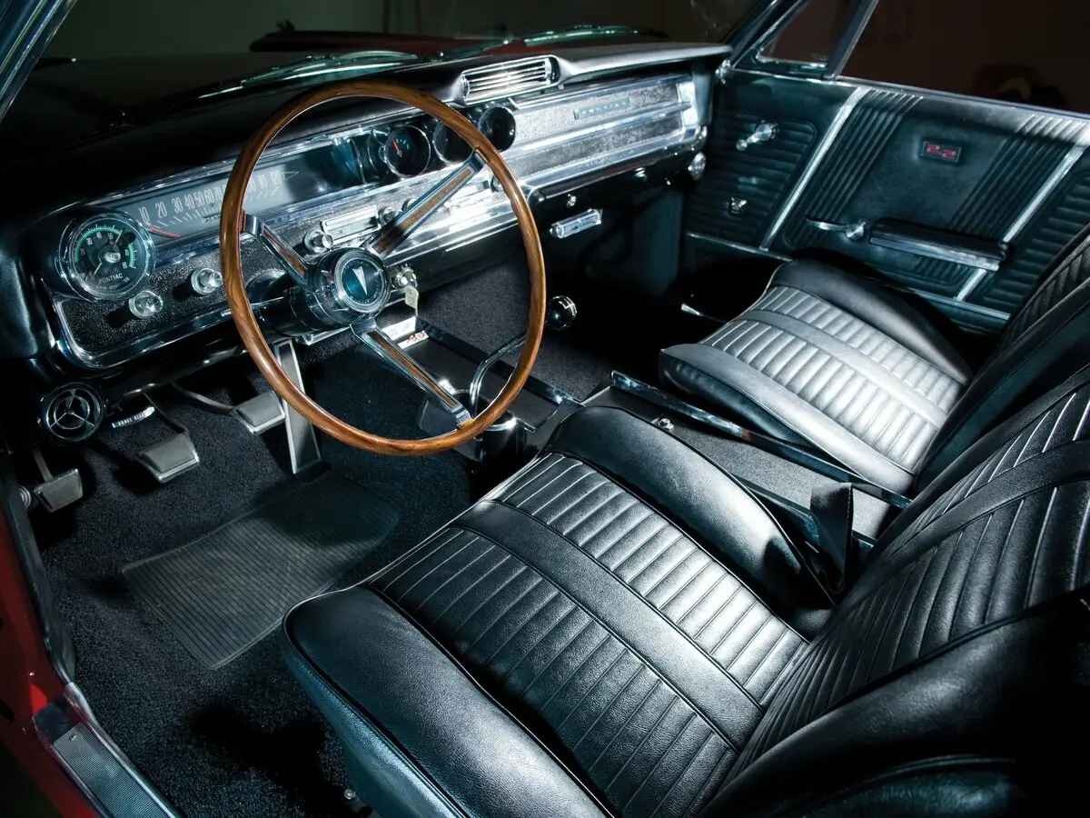 Pontiac Catalina III Купе-хардтоп — сүрөт 4