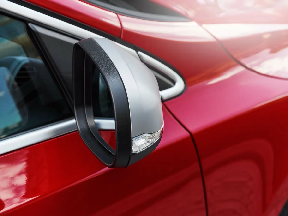 Volvo V40 II Рестайлинг Хэтчбек 5 дв. — сүрөт 16