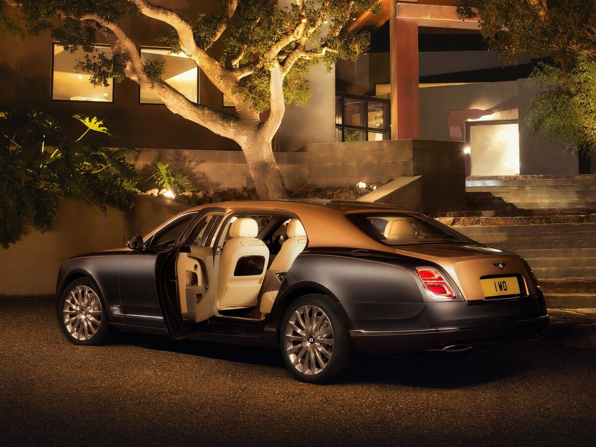 Bentley Mulsanne II Рестайлинг Седан EWB — фото 3