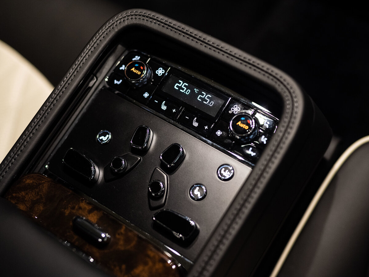 Bentley Mulsanne II Рестайлинг Седан EWB — фото 13