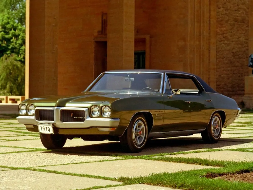 Pontiac LeMans III Седан-хардтоп — сүрөт 3