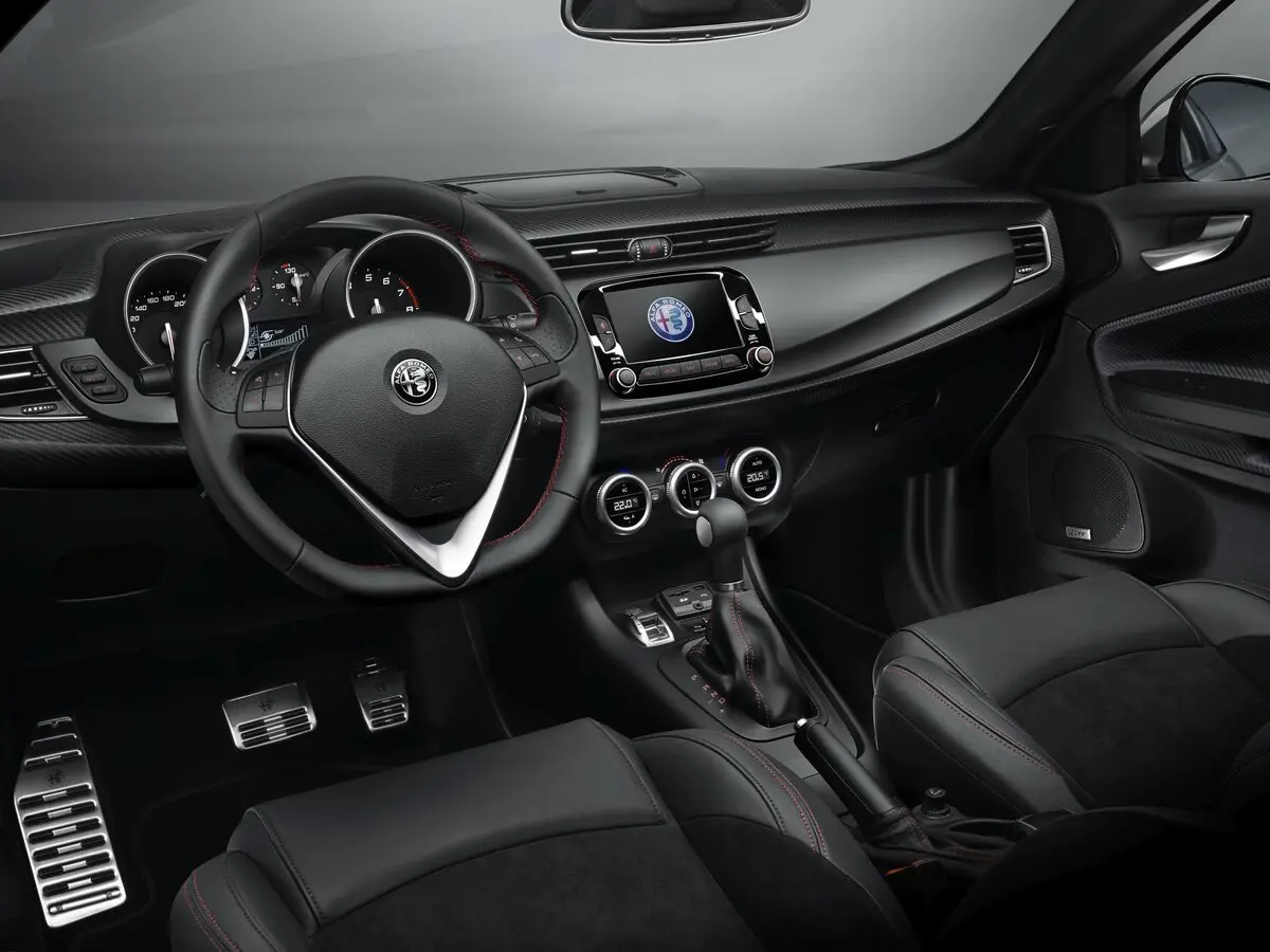 Alfa Romeo Giulietta III Рестайлинг Хэтчбек 5 дв. — сүрөт 5