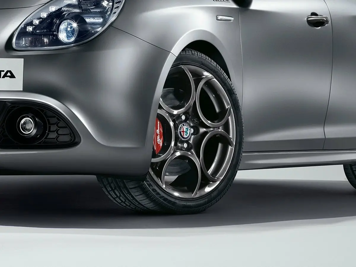 Alfa Romeo Giulietta III Рестайлинг Хэтчбек 5 дв. — сүрөт 13