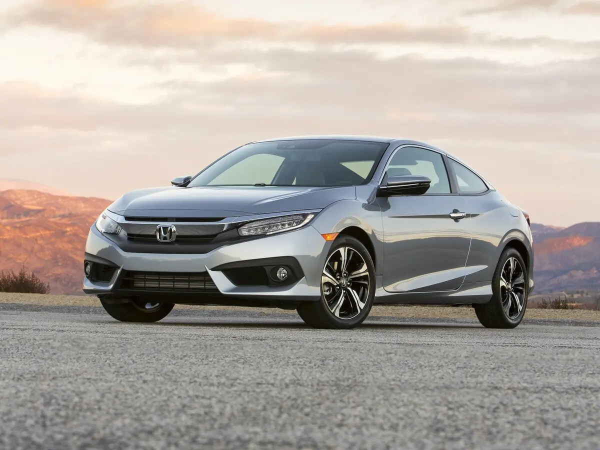 Honda Civic X Купе