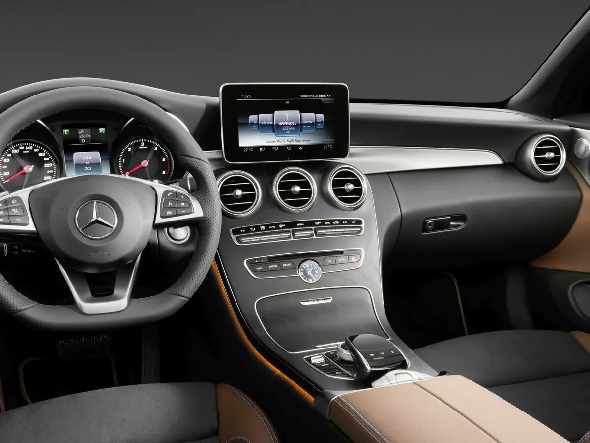Mercedes-Benz C-Класс IV (W205) Кабриолет — сүрөт 8