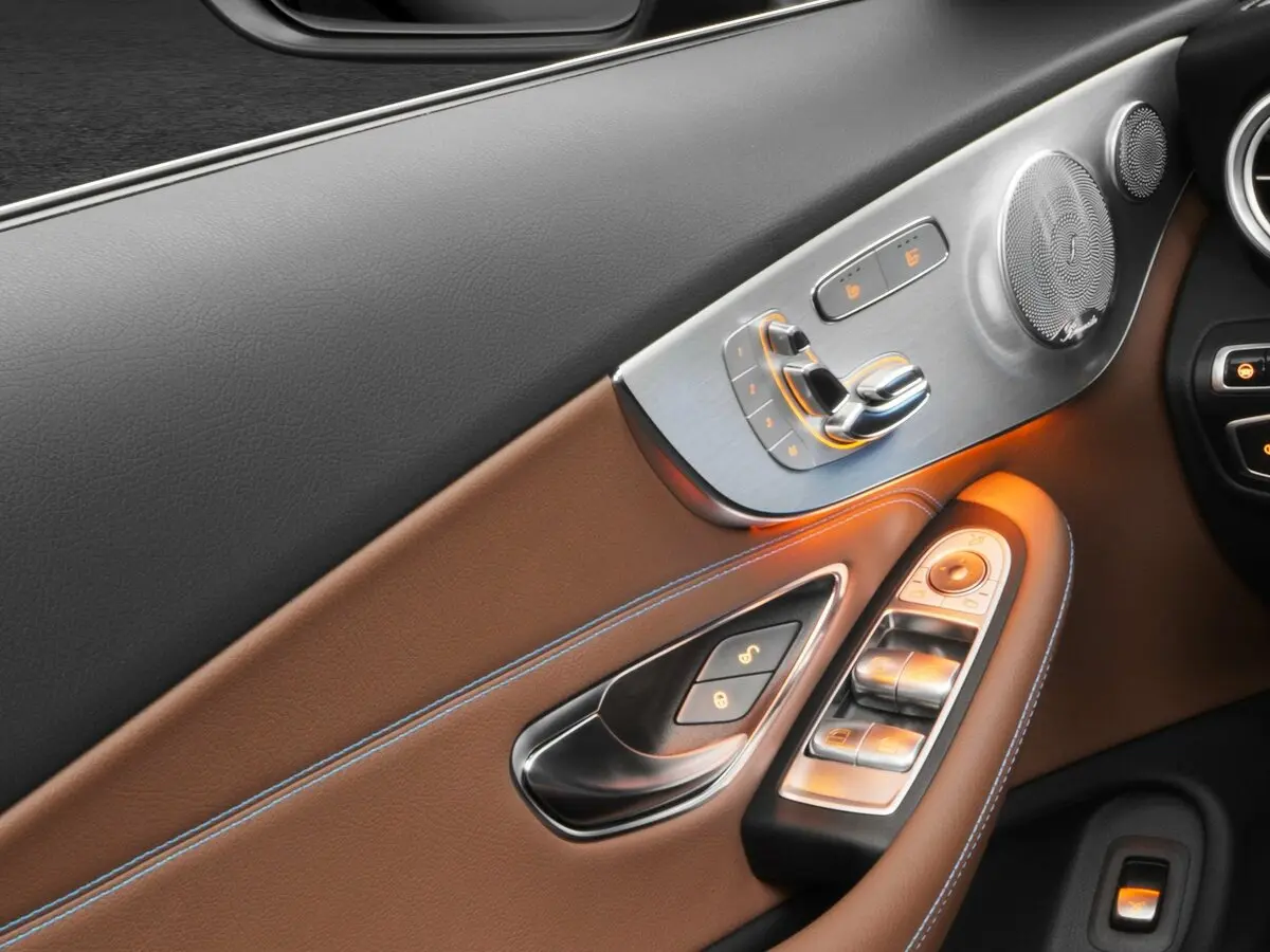 Mercedes-Benz C-Класс IV (W205) Кабриолет — сүрөт 11