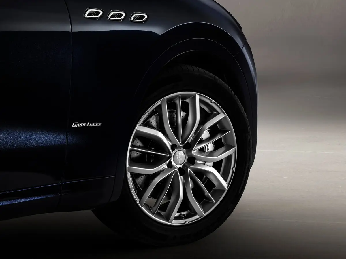 Maserati Levante I Внедорожник 5 дв. — photo 14