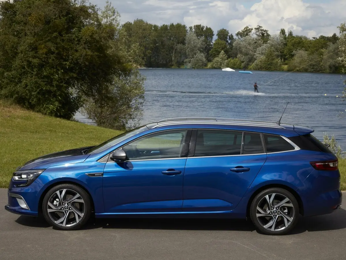 Renault Megane IV Универсал 5 дв. — сүрөт 2