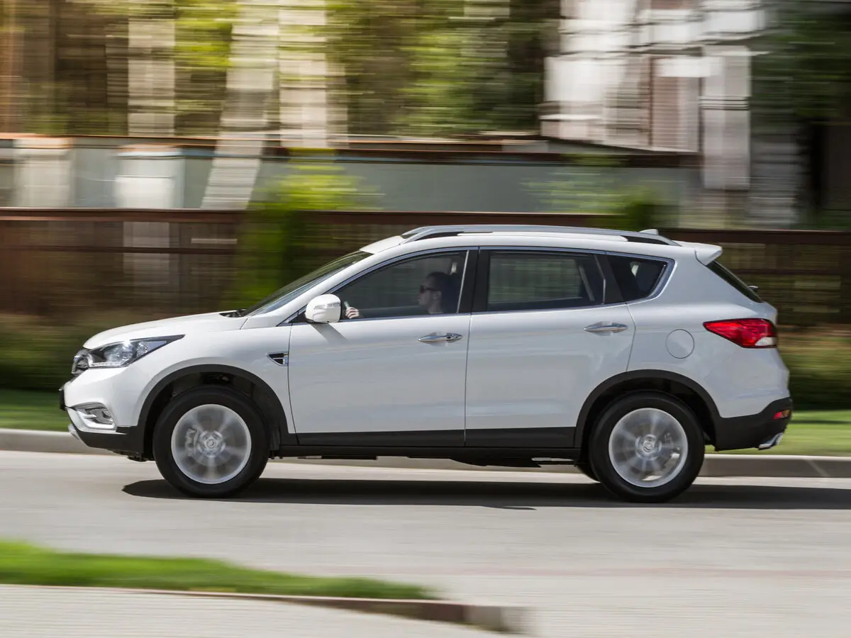 Dongfeng AX7 I Внедорожник 5 дв. — сүрөт 2