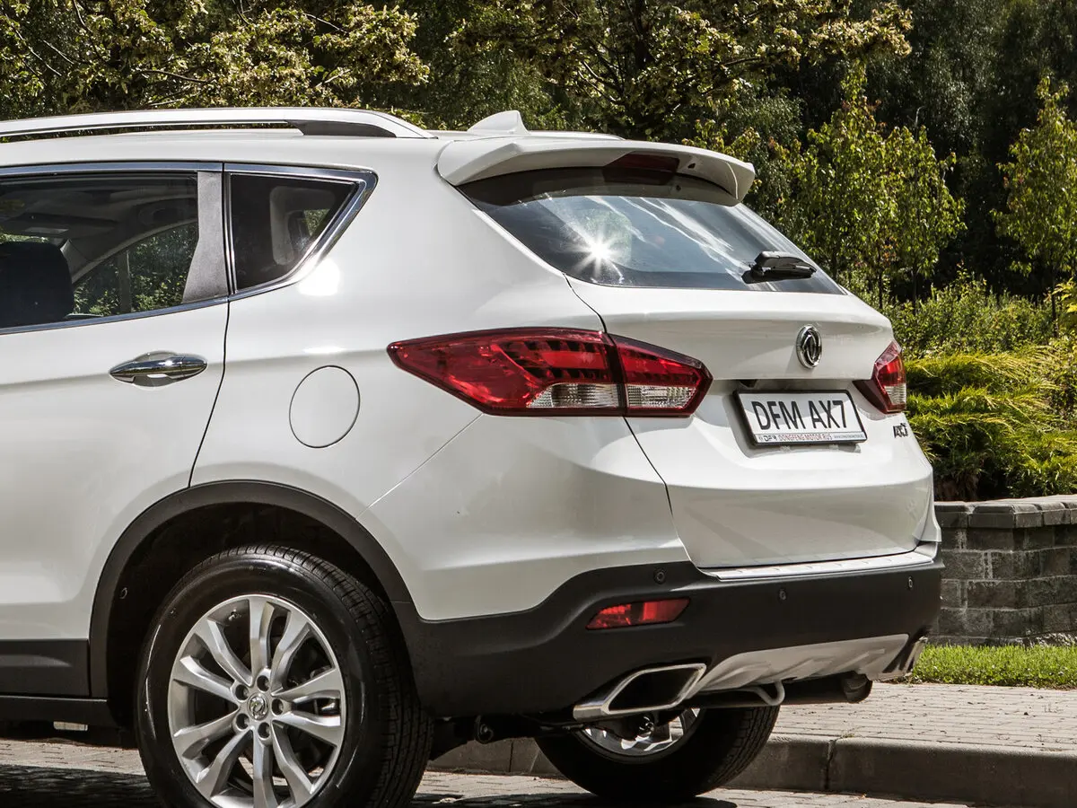 Dongfeng AX7 I Внедорожник 5 дв. — сүрөт 10