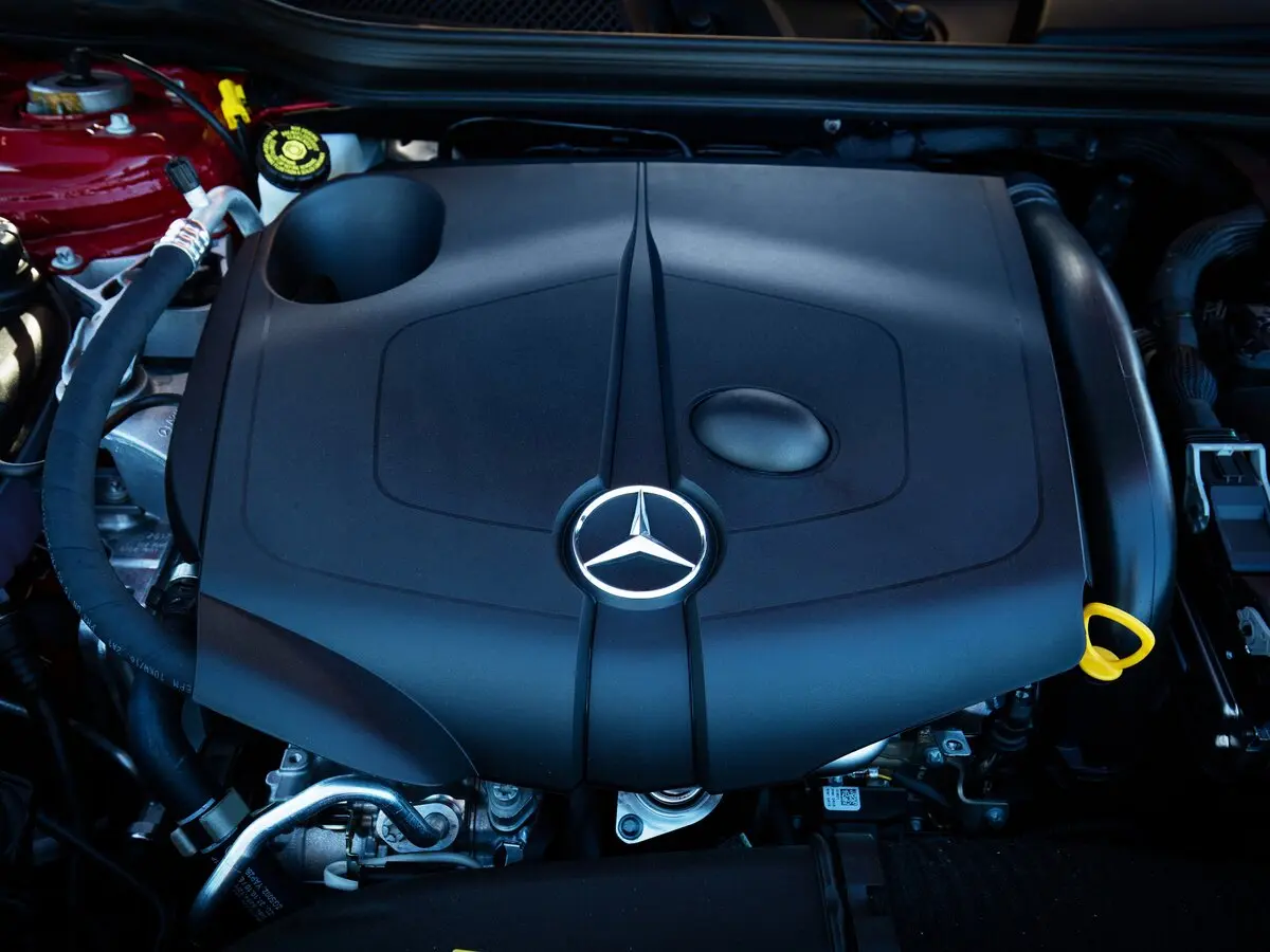 Mercedes-Benz CLA I (C117, X117) Рестайлинг Седан — сүрөт 8