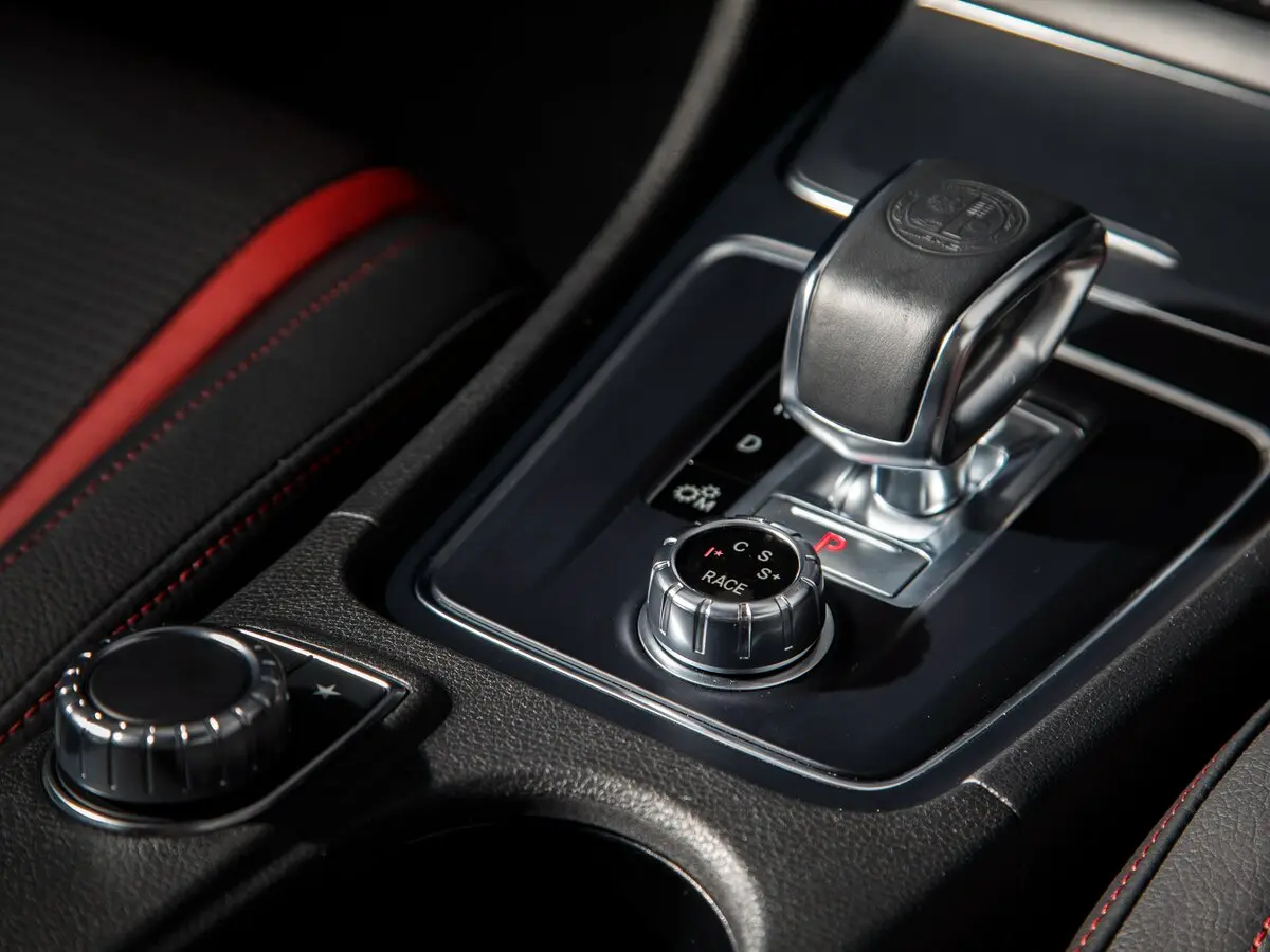 Mercedes-Benz CLA AMG I (C117, X117) Рестайлинг Седан — сүрөт 13