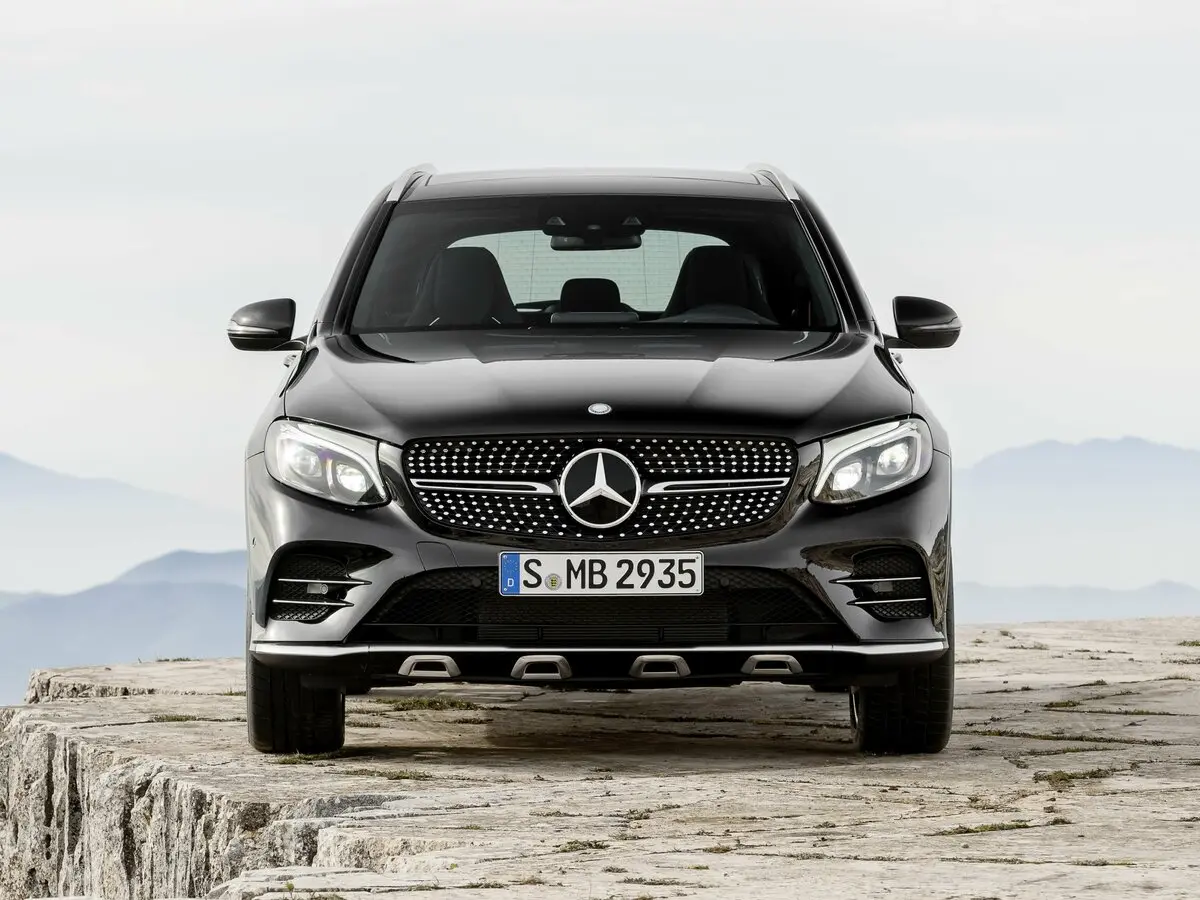 Mercedes-Benz GLC AMG I (X253) Внедорожник 5 дв. — photo 3