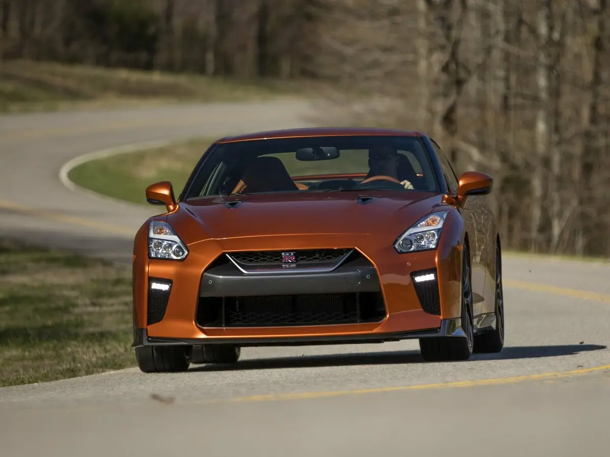 Nissan GT-R I Рестайлинг 3 Купе — 照片 3