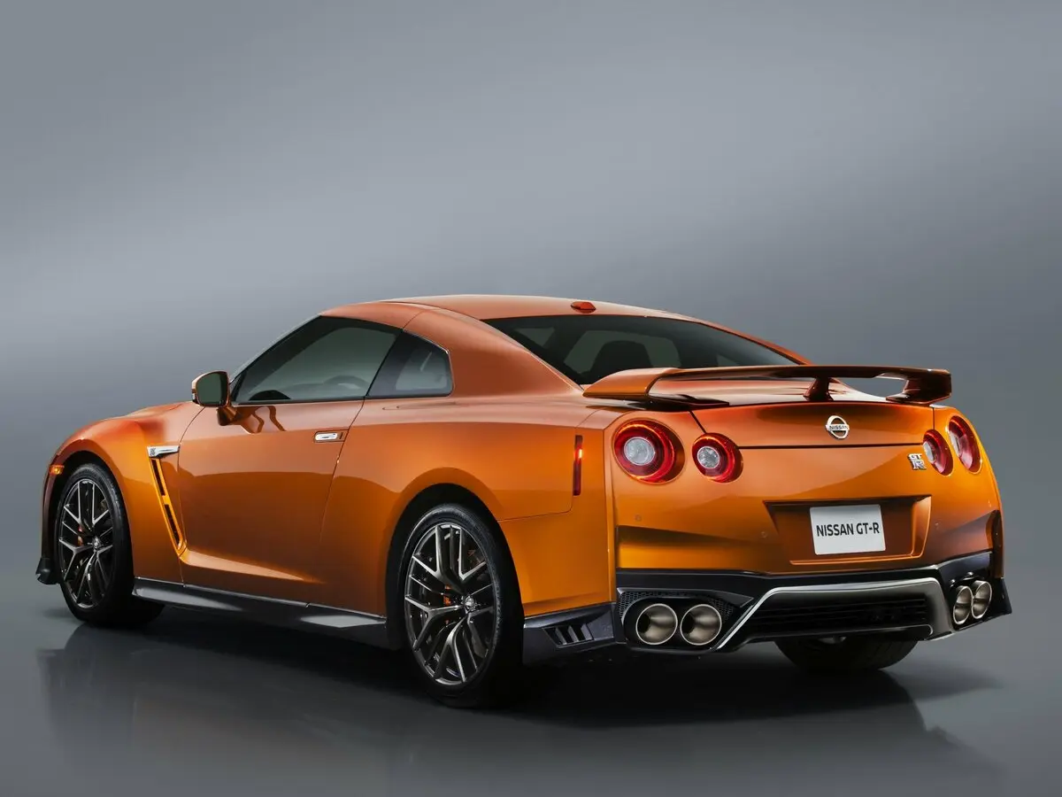Nissan GT-R I Рестайлинг 3 Купе — 照片 5