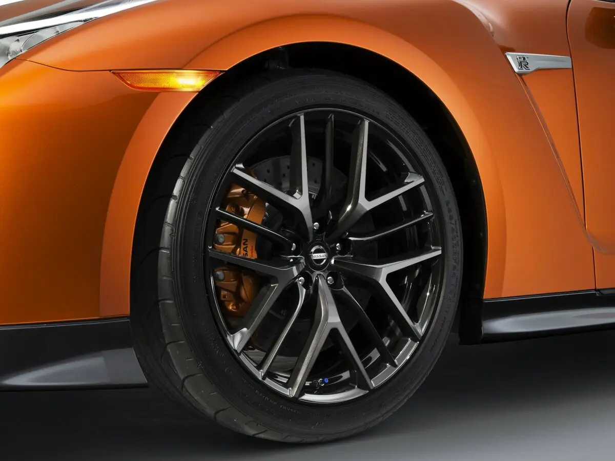 Nissan GT-R I Рестайлинг 3 Купе — 照片 17