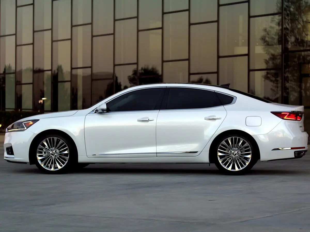 Kia Cadenza II Седан — сүрөт 2